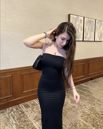 Full leaked Dalia hamad private onlyfans photo