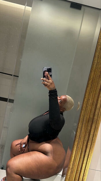 Full leaked Damarnzino private photo