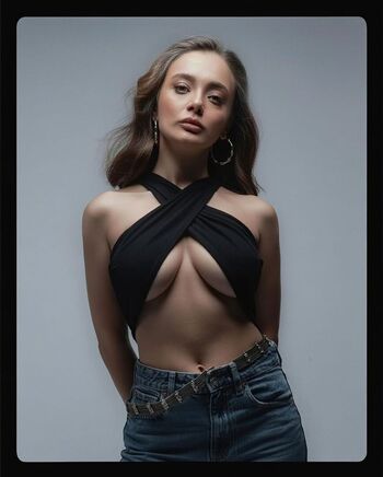 Full leaked Damla sonmez private onlyfans photo