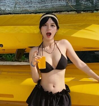Full leaked Dan chuu page private photo