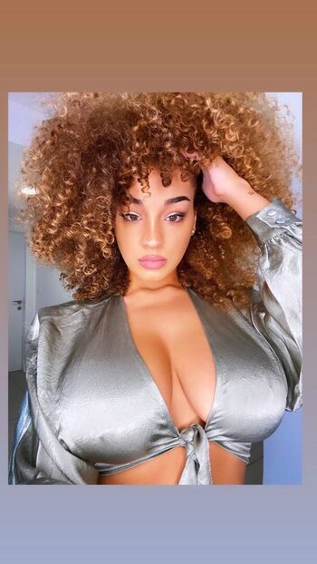 Full leaked Dana curly private onlyfans photo