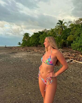 Full leaked Dana roskic page private onlyfans photo