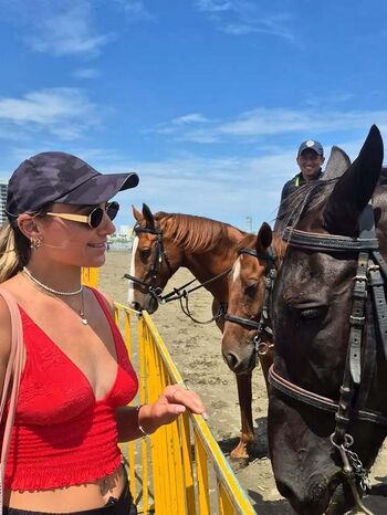 Full leaked Dana roskic page private onlyfans photo