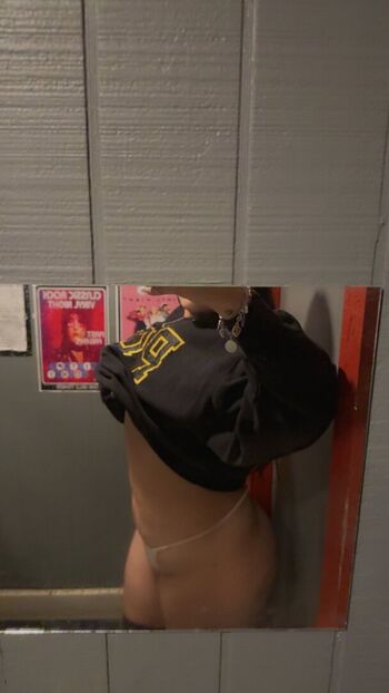 Full leaked Danaeeesworldd private onlyfans photo