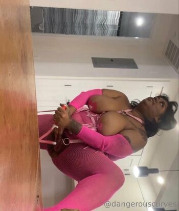 Full leaked Dangercurves private photo