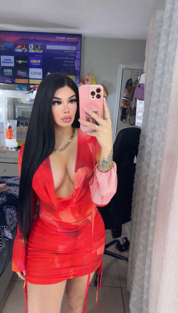 Full leaked Daniela chaverry private onlyfans photo