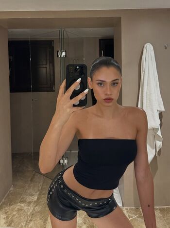 Full leaked Daniela melchior page private photo