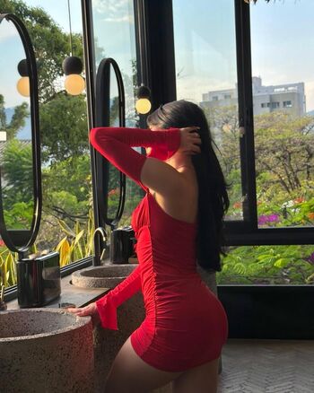 Full leaked Daniela velsquez private photo