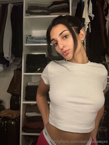 Full leaked Danielaaaxoxo private onlyfans photo