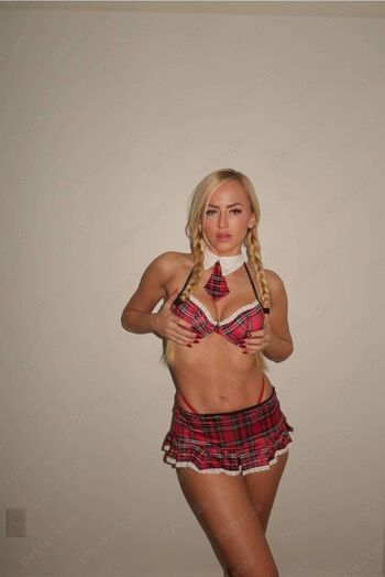 Full leaked Danielle moinet page private onlyfans photo