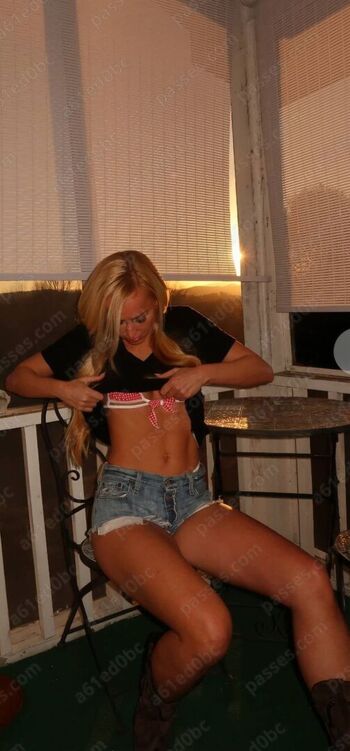 Full leaked Danielle moinet page private onlyfans photo