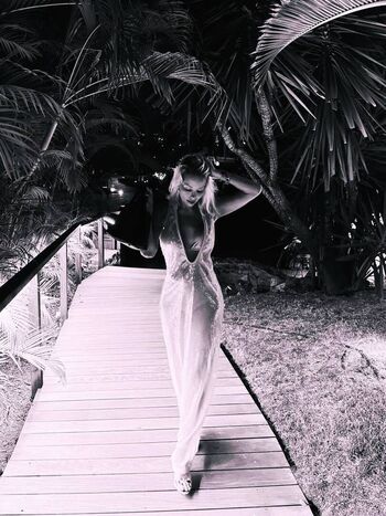 Full leaked Danielle winits private onlyfans photo