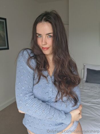 Full leaked Danielleksharp  page private photo