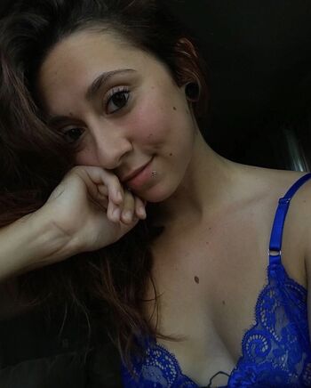 Full leaked Danigoodisonn private photo