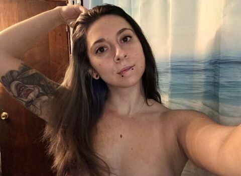 Full leaked Danigoodisonn private photo