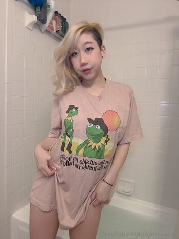 Full leaked Danisaurz page private onlyfans photo