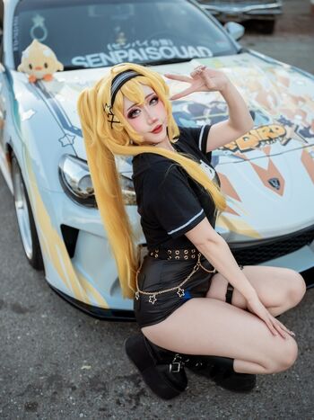Full leaked Danisaurz page private photo