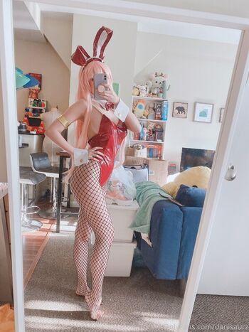 Full leaked Danisaurz private photo