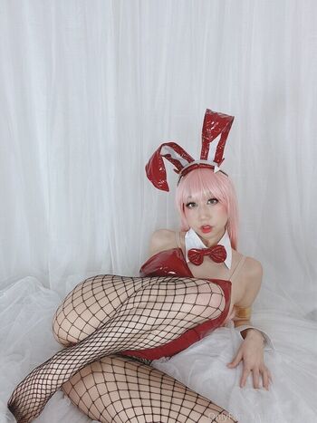 Full leaked Danisaurz private photo