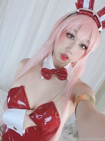 Full leaked Danisaurz private photo