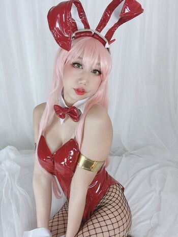 Full leaked Danisaurz private photo
