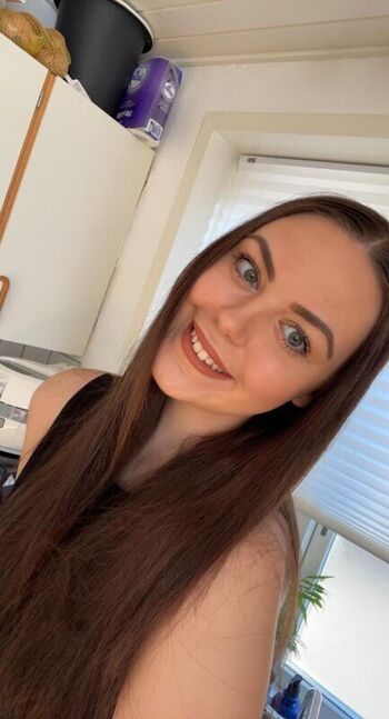 Full leaked Danish girls private photo