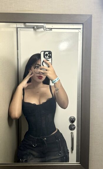 Full leaked Danna page private onlyfans photo