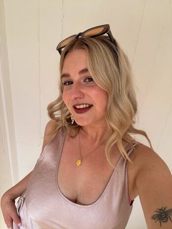 Full leaked Danni diston private photo