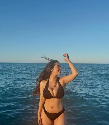 Full leaked Danya vianney private onlyfans photo