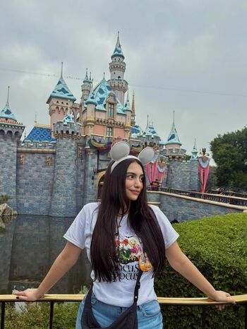 Full leaked Danya vianney private onlyfans photo