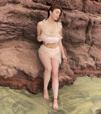 Full leaked Danya vianney private onlyfans photo