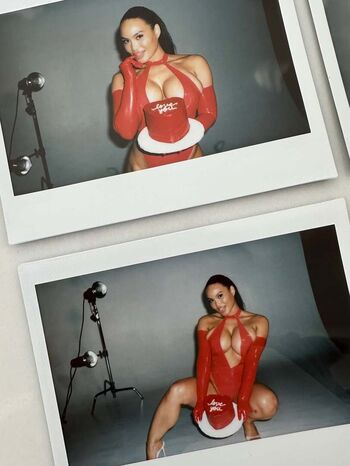 Full leaked Daphnejoy  page private onlyfans photo