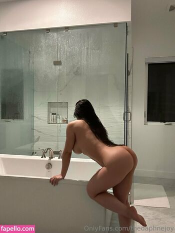 Full leaked Daphnejoy private onlyfans photo