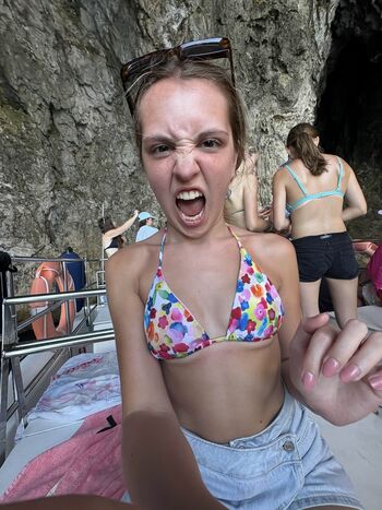 Full leaked Darceyxc private onlyfans photo