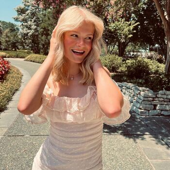 Full leaked Darci lynne farme private photo