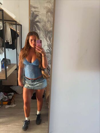 Full leaked Darcycromptonx private photo