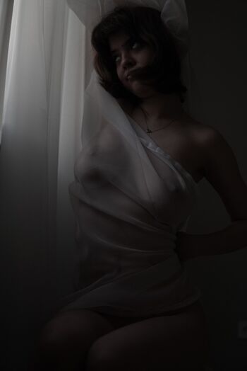 Full leaked Daria aref private onlyfans photo