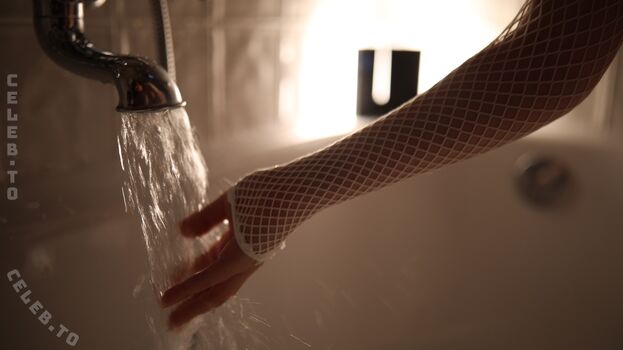 Full leaked Daria aref page private photo
