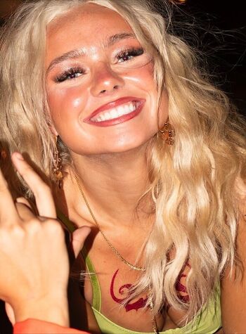 Full leaked Darianrhodess private photo