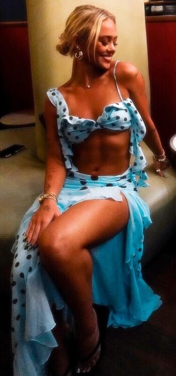 Full leaked Darianrhodess private photo
