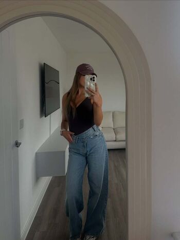 Full leaked Darija darbutaite private photo