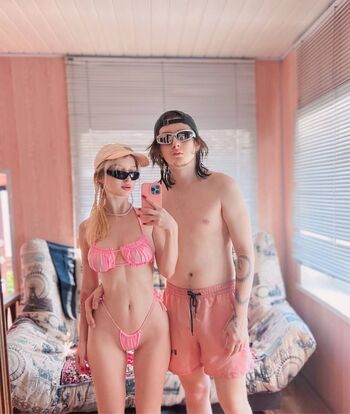 Darkimoona / lolipopzzzi / vladasoft