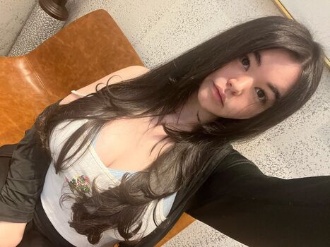 Full leaked Darlingkiyomi private onlyfans photo