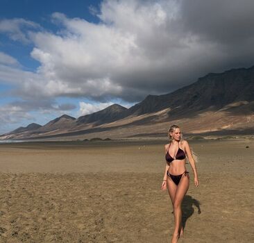 Full leaked Daryna ivanets private photo