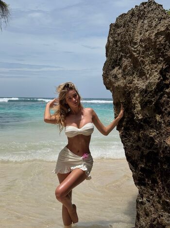 Full leaked Dasha boyko page private onlyfans photo