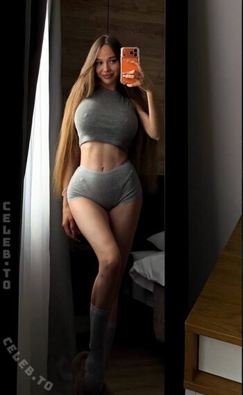 Full leaked Dasha madness private onlyfans photo