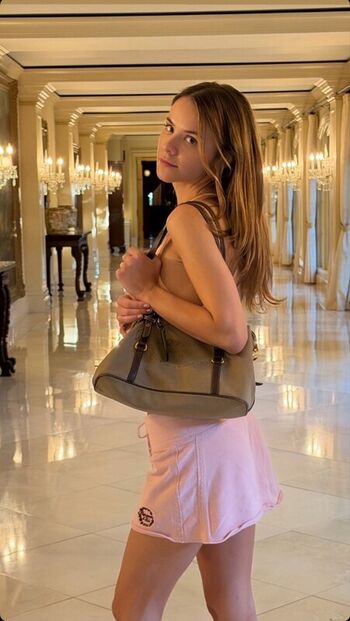 Full leaked Dasha nekrasova private photo