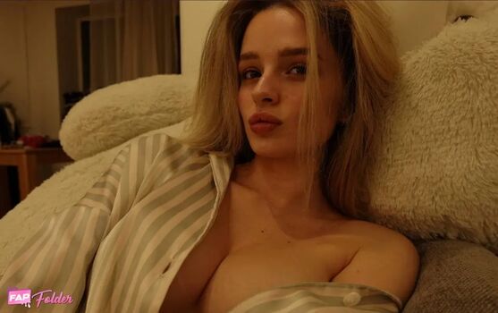 Full leaked Daxaxa private onlyfans photo