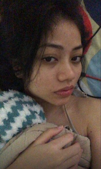 Full leaked Dayanafiqh private onlyfans photo