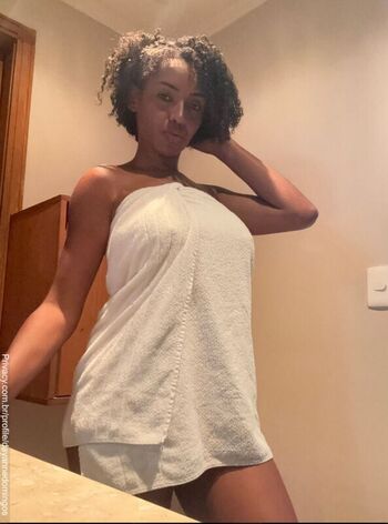 Full leaked Dayanne domingos private photo